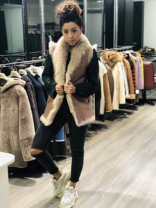 Women's Brown Genuine Lambskin Shearling Vest - Quality Leather Product Manufactured By Intellect İç Ve Diş Ti̇c. Ltd. Şti̇.. Contact For B2B Orders.