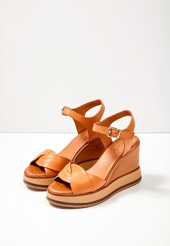 Elegant Cognac Leather Wedge Platform Sandals - Quality Leather Product Manufactured By Lota Ayakkabi Ve Deri̇ San. Ve Ti̇c. A.ş.. Contact For B2B Orders.