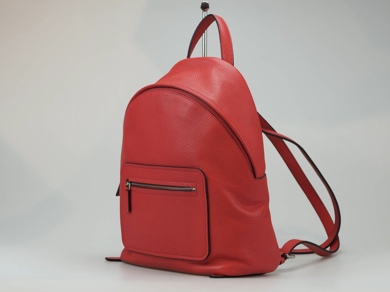 Vibrant Coral Red Pebbled Leather Women's Backpack - Quality Leather Product Manufactured By Süren Deri̇ Ürünleri̇ San. Ve Ti̇c. Ltd. Şti̇. Contact For B2B Orders.