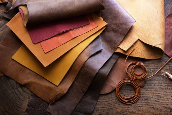 Auswahl des am besten geeigneten und stilvollen Leders für Ihre Lederprodukte