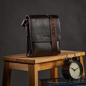 Grande Mens Genuine Leather Shoulder Bag - Quality Leather Product Manufactured By Gündoğdu Deri̇ Mamülleri̇ Saraci̇ye Kuyumculuk San. Ti̇c. Ltd. Şti̇.. Contact For B2B Orders.