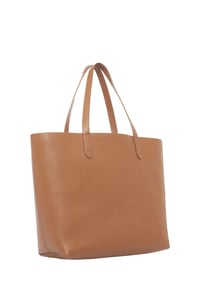 Sophisticated Pebbled Leather Women Tote - Quality Leather Product Manufactured By Gündoğdular Deri. Contact For B2B Orders.