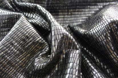 Exklusives Metallisch Geprägtes Reptilienleder - Qualitatives Lederprodukt Hergestellt Von Ci̇han Deri̇ San. A.ş.. Kontakt Für B2B-Bestellungen.