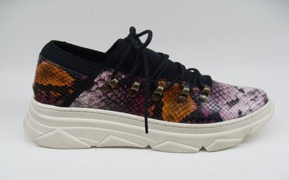 Women Leather Chunky Sole Fashion Sneaker - Quality Leather Product Manufactured By Karyoka Ayakkabi San Ve Diş Ti̇c. A.ş.. Contact For B2B Orders.