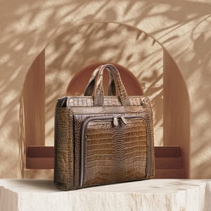 Elegant Black Genuine Leather Briefcase Professional Design - Quality Leather Product Manufactured By Gündoğdu Deri̇ Mamülleri̇ Saraci̇ye Kuyumculuk San. Ti̇c. Ltd. Şti̇.. Contact For B2B Orders.