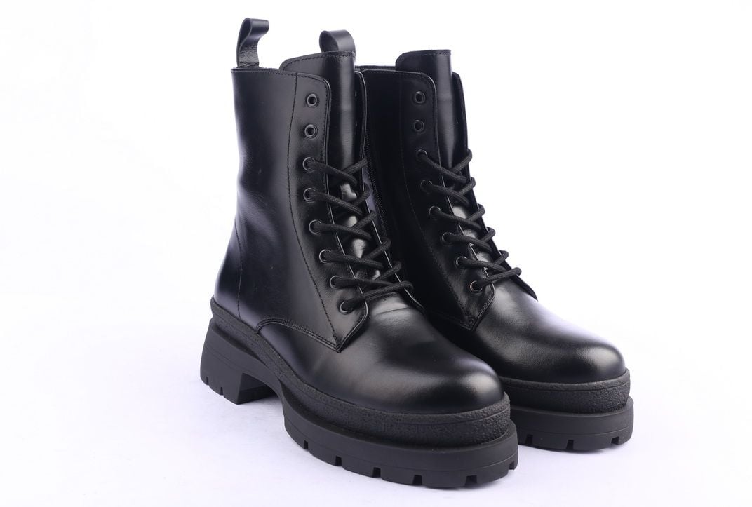 Элегантные Серые Замшевые Ботинки