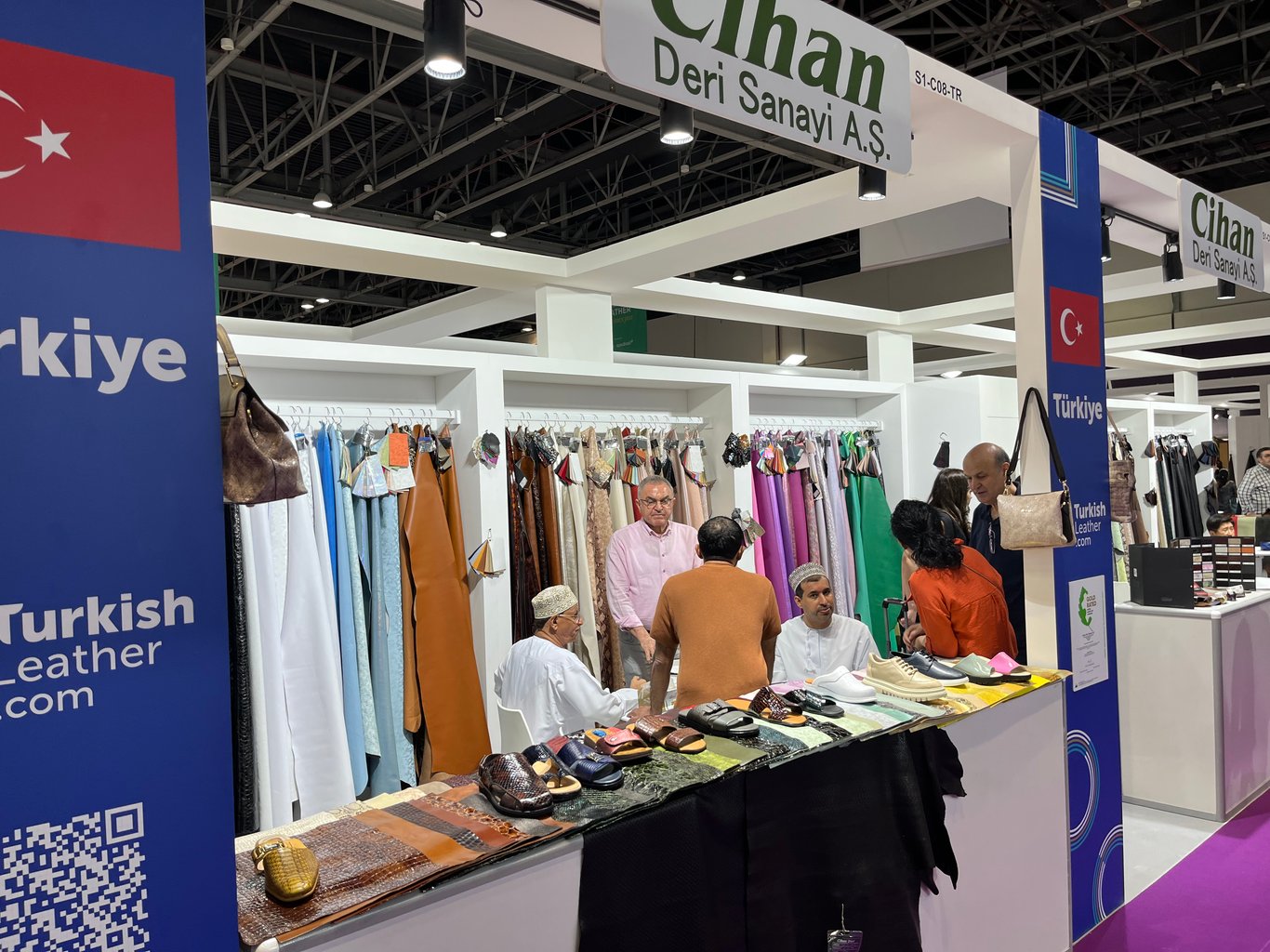 Turkish Leather @ APLF DUBAI 2023-1 @ APLF DUBAI 2023 Турецкая кожа @ APLF DUBAI 2023 Türkisches Leder @ APLF DUBAI 2023