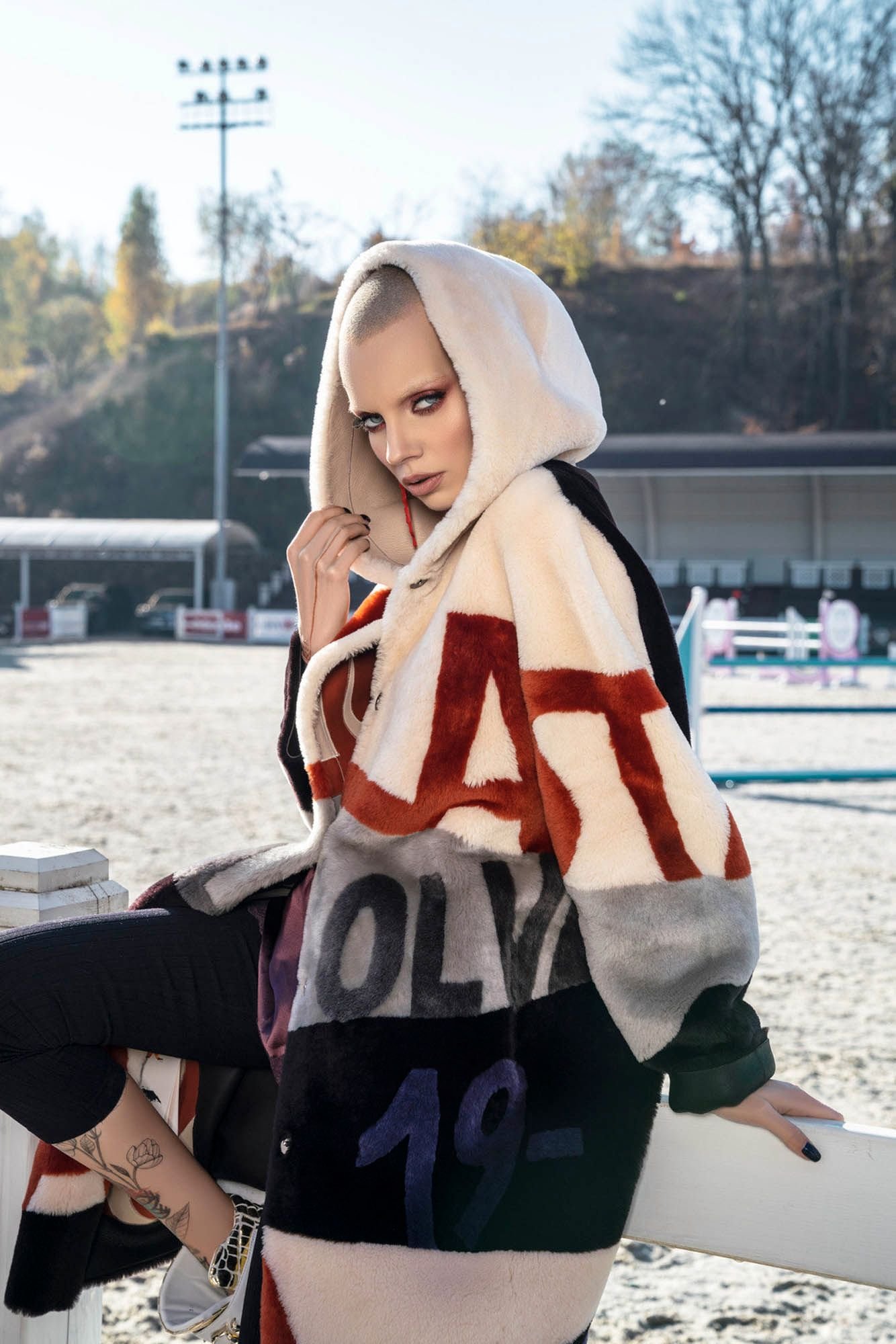 Shearling (Sheep-Lamb) Women Coat - Quality Leather Product Manufactured By Vlasta Kopylova Kurk Deri San. Ve Tic. A.s.. Contact For B2B Orders.