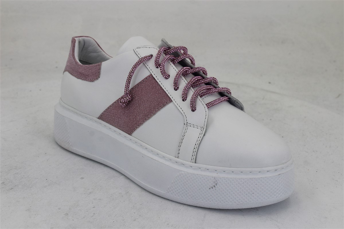 Womens Leather Platform Textured Sneaker