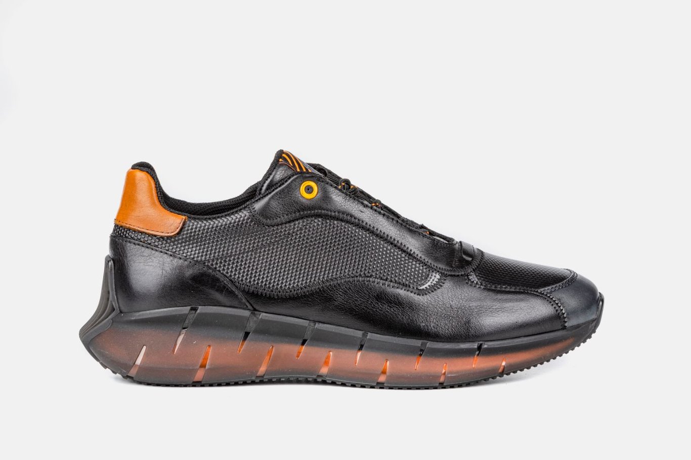 Mens Black Leather Athletic Lifestyle Sneaker - Quality Leather Product Manufactured By Özdallar Ayakkabi Ve Yan Sanayi̇ Ürünleri̇ Sanayi̇ Ve Ti̇caret Ltd.. Contact For B2B Orders.