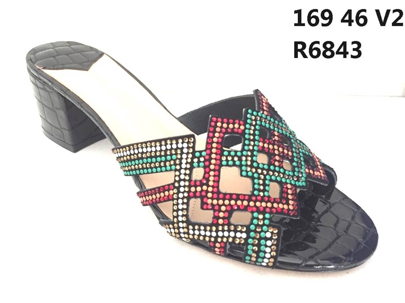 Dazzling Multi Stone Croc Embossed Black Sandal - Quality Leather Product Manufactured By Poletto Ayakkabicilik Sanayi̇ Ve Diş Ti̇caret Anoni̇m Şi̇rketi̇. Contact For B2B Orders.