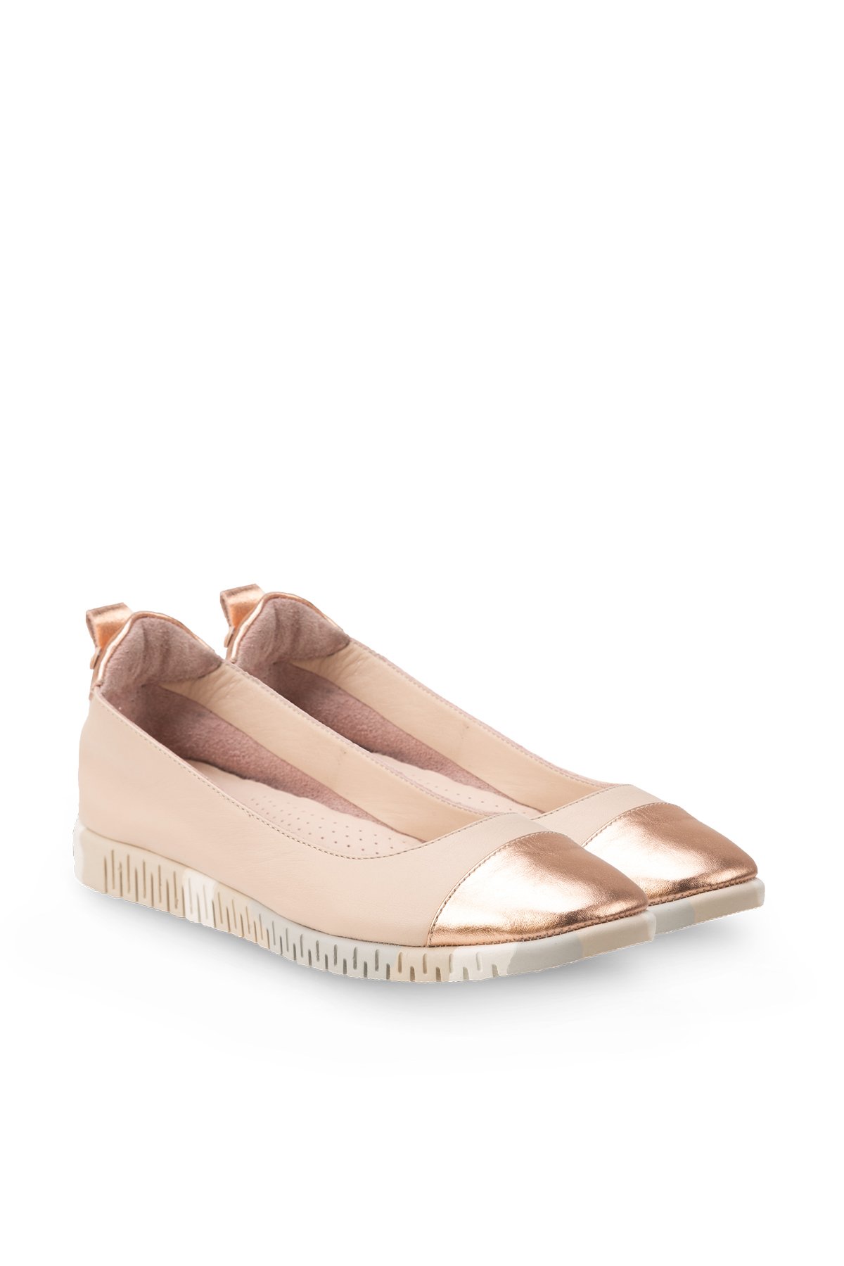 Elegant Rose Gold Toe Cap Nude Leather Flats - Quality Leather Product Manufactured By Eternal Ayk. Ve Teks. San.ve Ti̇c. Ltd. Şti̇. Contact For B2B Orders.
