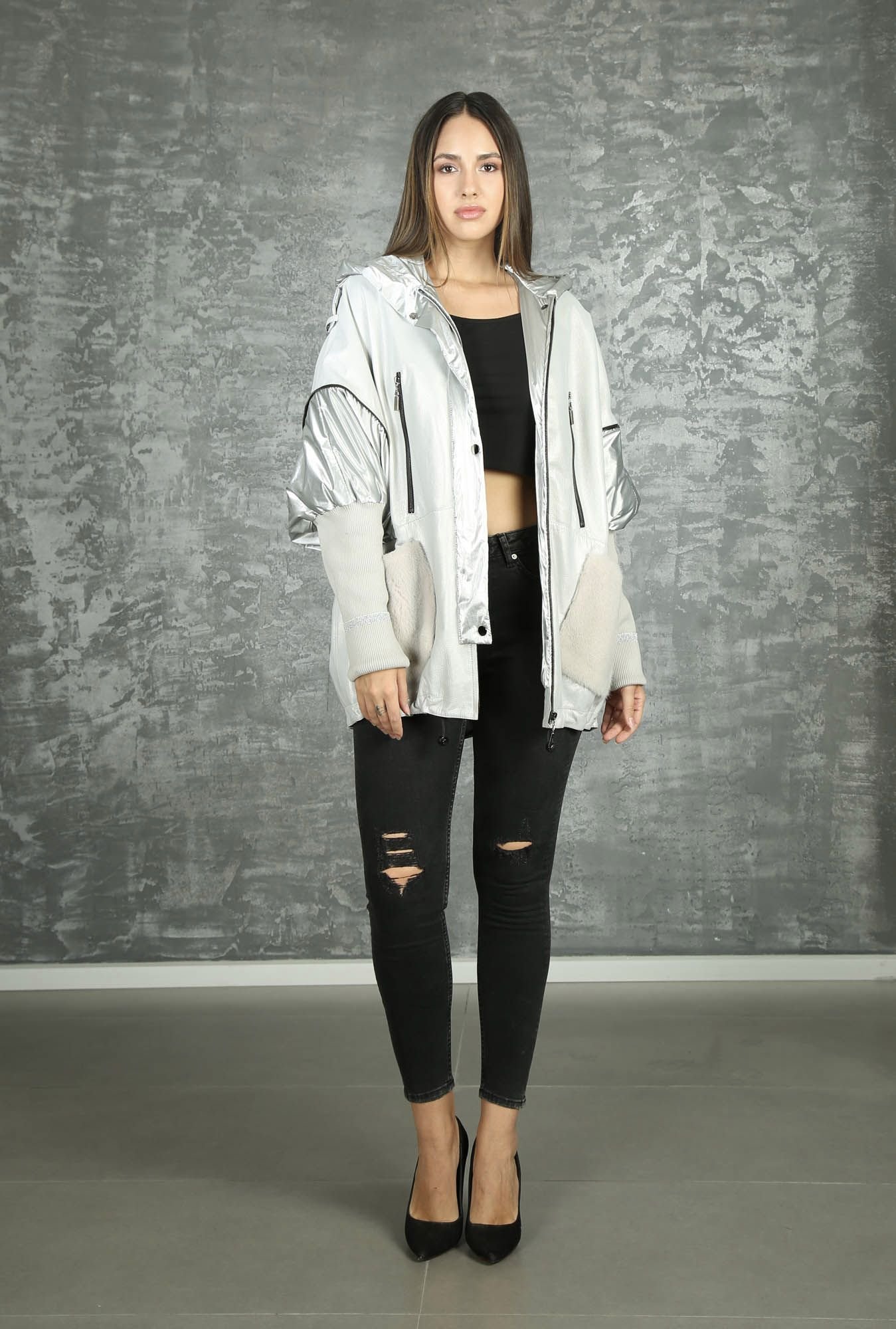 Chic Metallic Silver Oversized Hooded Leather Jacket - Quality Leather Product Manufactured By Rubi̇s Deri̇ci̇li̇k San. Ve Ti̇c. Ltd. Şti̇.. Contact For B2B Orders.