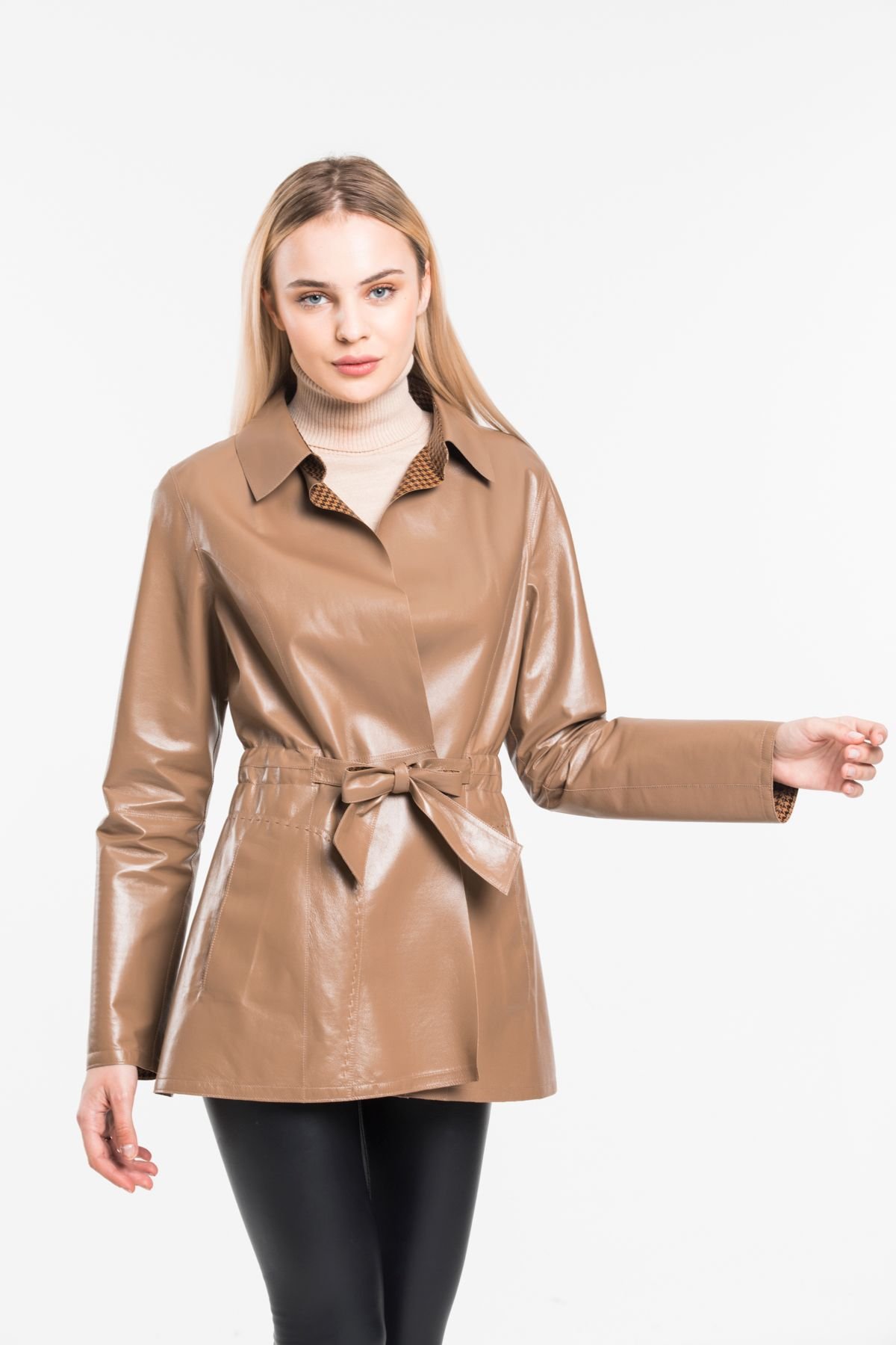 Reversible Leather Trenchcoat for Ladies