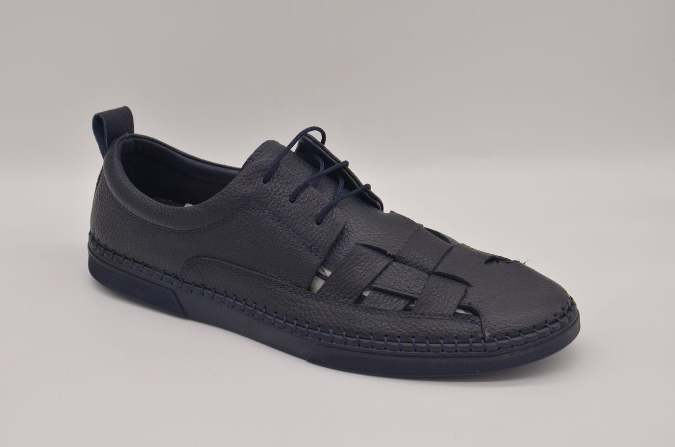 Men's Woven Textured Leather Navy Blue Summer Sandals - Quality Leather Product Manufactured By Çetsan Ayakkabı Sanayi Ve Ticaret Limited Şirketi. Contact For B2B Orders.