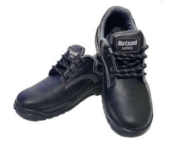 Elegant Black Leather Safety Footwear Design - Quality Leather Product Manufactured By Botsan Ayak. Teks. Poli̇. Pls. San. Ti̇c. Ltd. Şti̇.. Contact For B2B Orders.