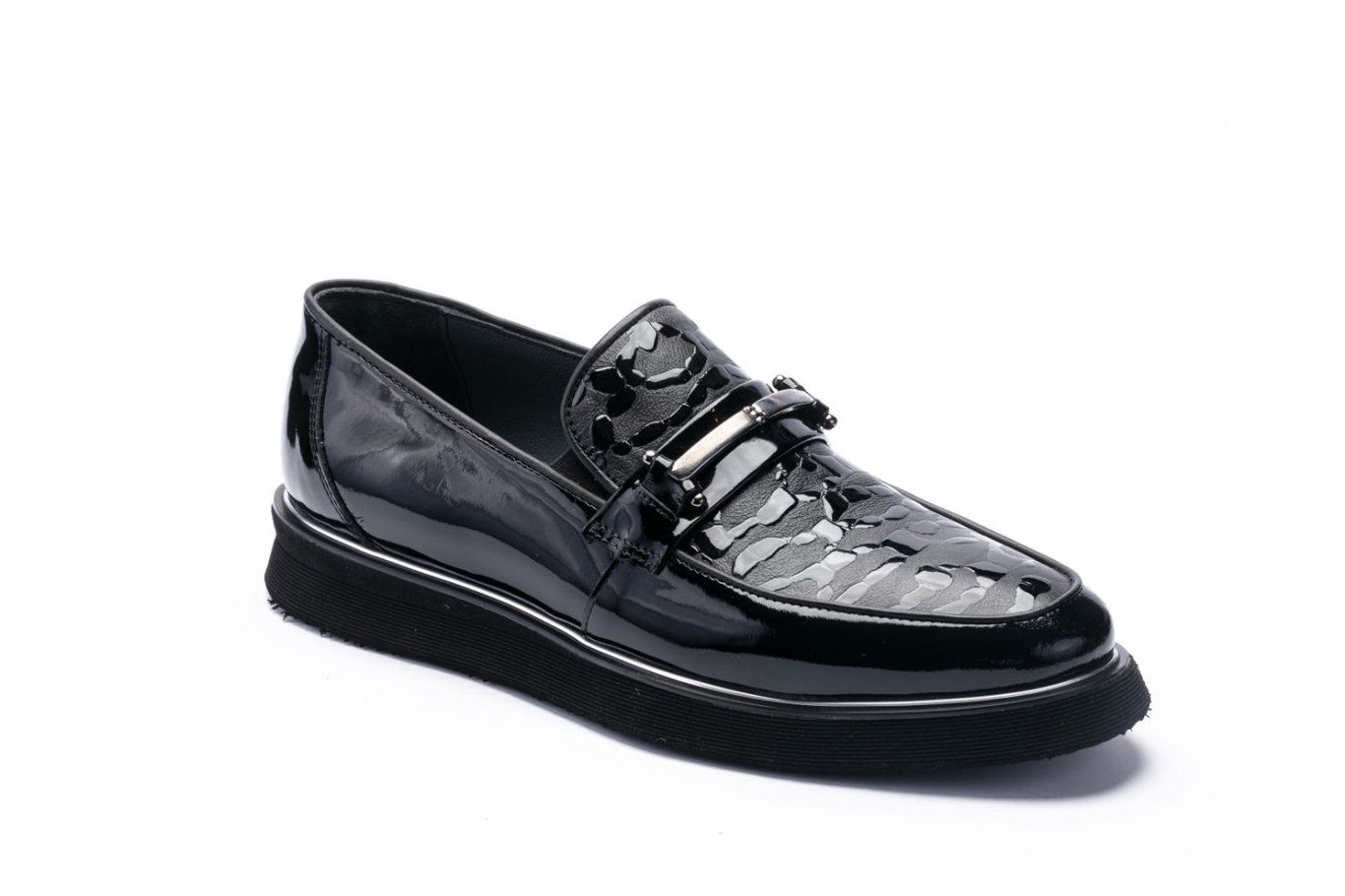 Стильные Мужские Лаковые Лоферы С Текстурой - Качественный Кожаный Продукт Производства Karar Ayakkabicilik Deri Mamulleri San. Ve Tic. Ltd. Sti. Обращайтесь Для B2B Заказов.