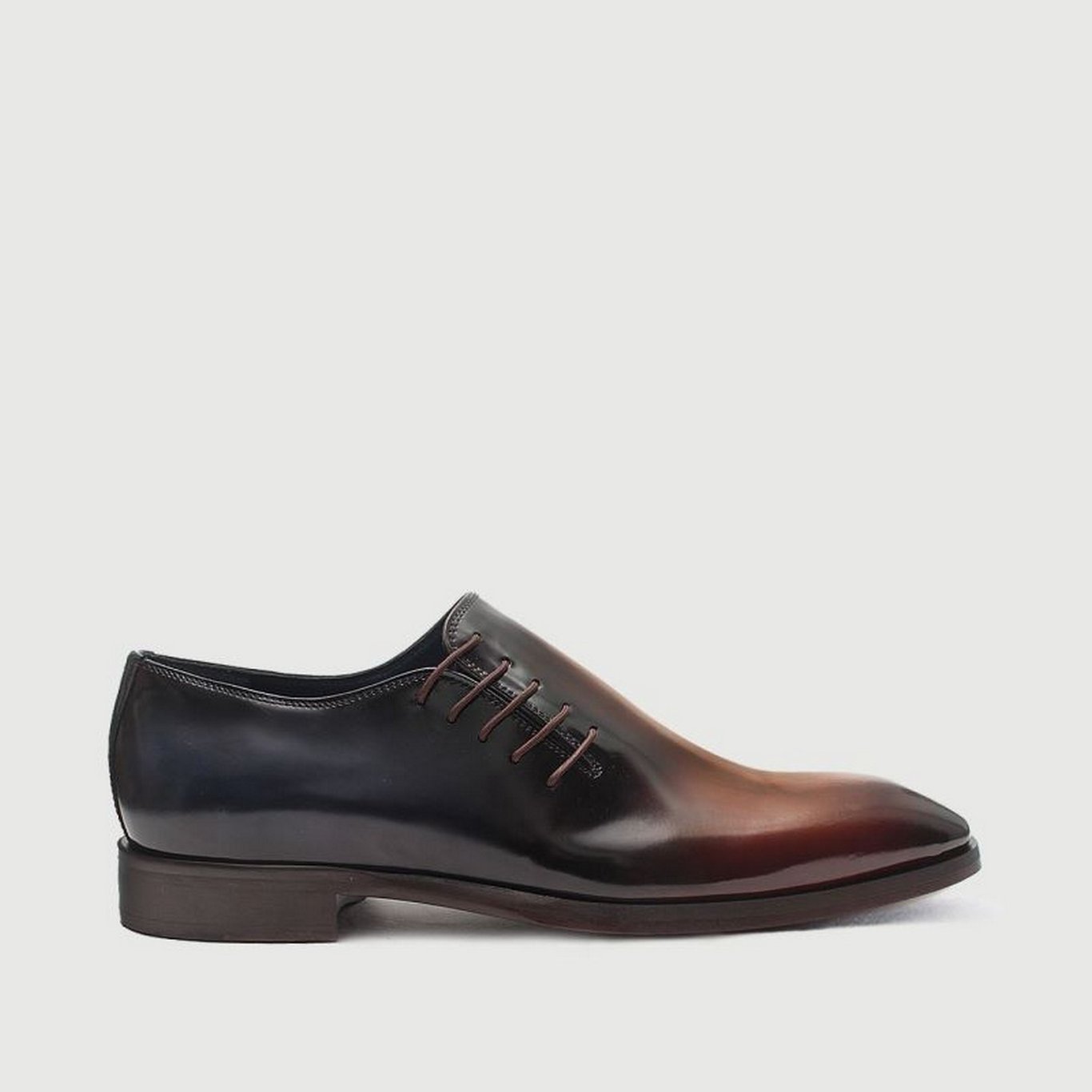 Hand Burnished Leather Oxford Dress Shoes - Quality Leather Product Manufactured By Genio Ayakkabıcılık Tekstil Ve Konfeksiyon Ticaret Limited Şirketi. Contact For B2B Orders.