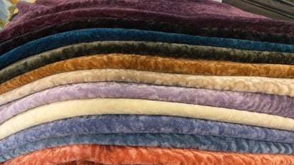 Luxuriöses Doppelseitiges Lammfell Bekleidungsleder - Qualitatives Lederprodukt Hergestellt Von Aka Deri̇ Sanayi̇ Ve Ti̇caret Li̇mi̇ted Şi̇rketi̇. Kontakt Für B2B-Bestellungen.