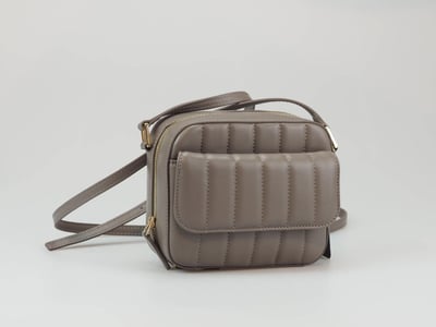 Elegant Taupe Quilted Crossbody Gold Hardware Handbag - Quality Leather Product Manufactured By Süren Deri̇ Ürünleri̇ San. Ve Ti̇c. Ltd. Şti̇. Contact For B2B Orders.