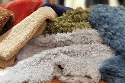 Hochwertiges Ovin Lammfell Leder Für Kleidung - Qualitatives Lederprodukt Hergestellt Von Alpaka Deri̇ San. Ve Ti̇c.ltd. Şti̇. Kontakt Für B2B-Bestellungen.