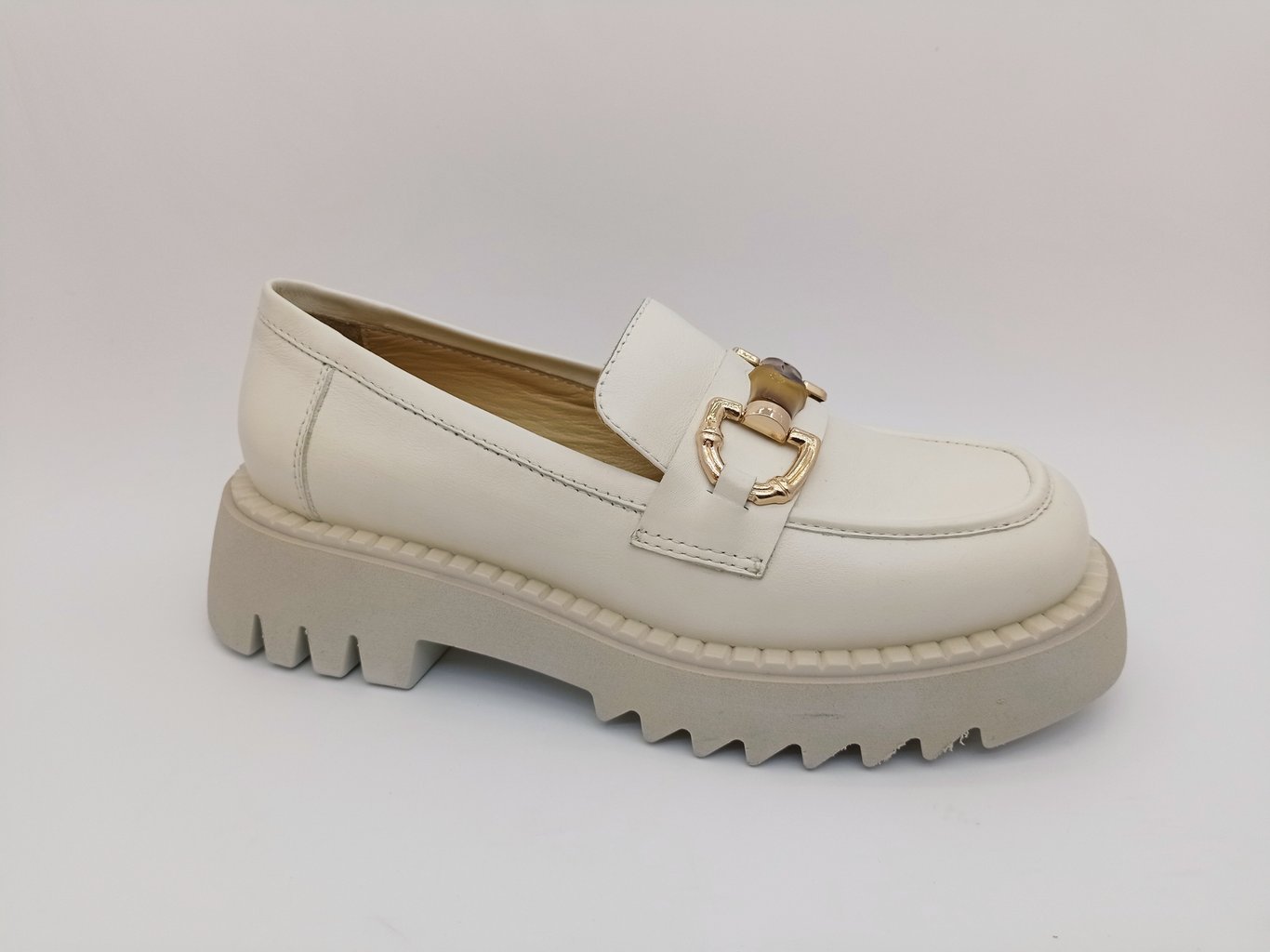 Women Beige Leather Loafer Shoes