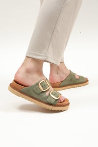 Olive Green Suede Leather Double Buckle Slippers - Quality Leather Product Manufactured By Ronya Ayakkabi San. Ve Ti̇c.ltd.şti̇.. Contact For B2B Orders.