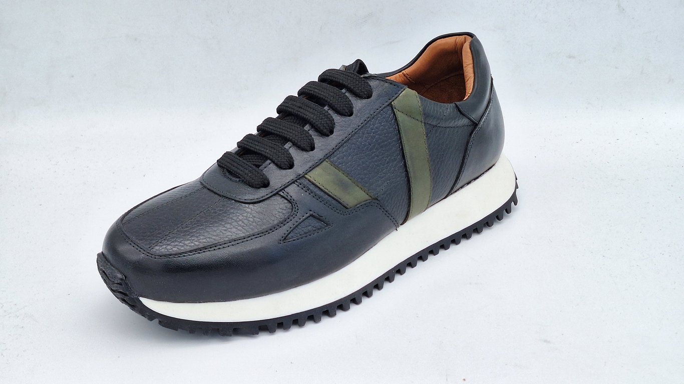 Men's Casual Sneakers - Quality Leather Product Manufactured By Fmvshoes Diş Ti̇caret Ltd Şti̇. Contact For B2B Orders.