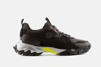 Modern Chunky Sole Black Leather Sneaker - Quality Leather Product Manufactured By Özdallar Ayakkabi Ve Yan Sanayi̇ Ürünleri̇ Sanayi̇ Ve Ti̇caret Ltd.. Contact For B2B Orders.