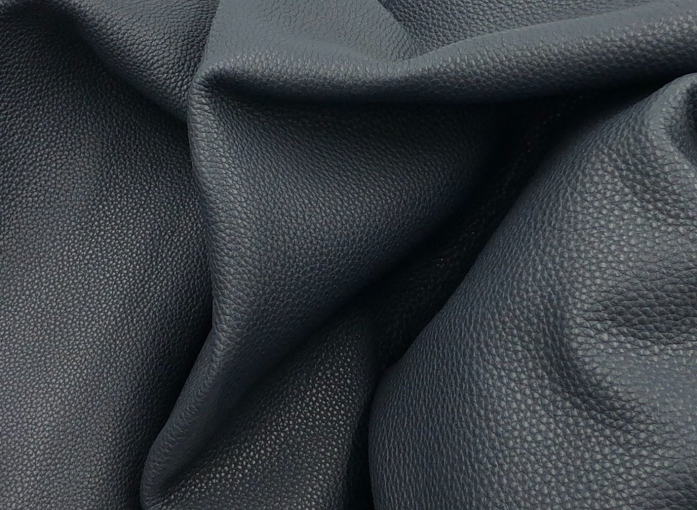  Chrome Tannage For Clothes - Quality Leather Product Manufactured By Ahmet Kanay Deri. Contact For B2B Orders.