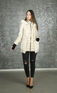 Luxurious Quilted Shearling Elegant Beige Jacket - Quality Leather Product Manufactured By Rubi̇s Deri̇ci̇li̇k San. Ve Ti̇c. Ltd. Şti̇.. Contact For B2B Orders.