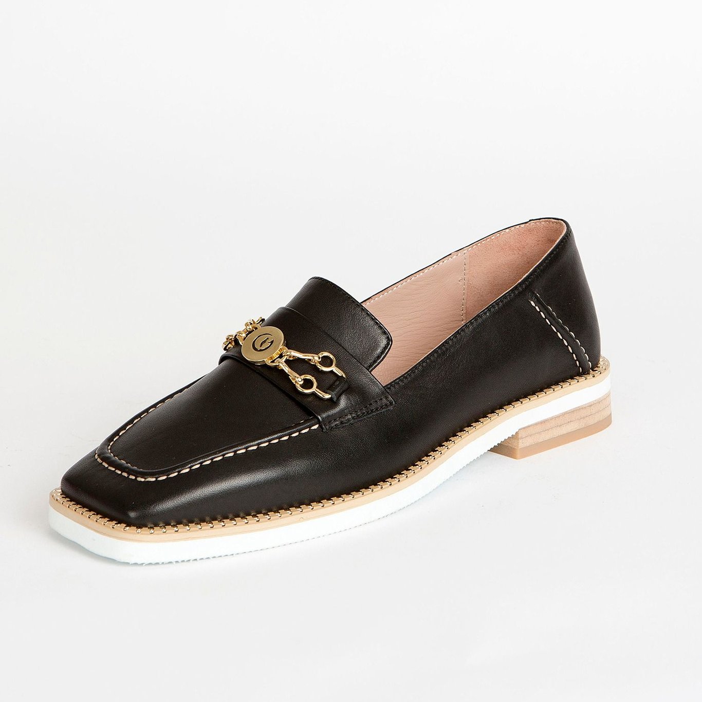 Elegant Square Toe Leather Loafer With Chain Detail - Quality Leather Product Manufactured By Azra Ayakkabı. Contact For B2B Orders.