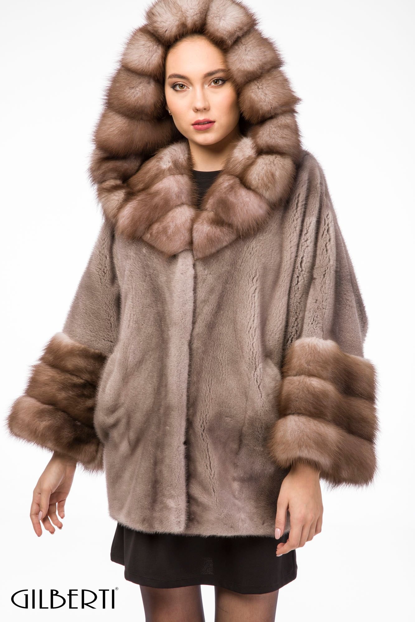Luxurious Mink And Sable Fur Women's Winter Coat - Quality Leather Product Manufactured By F.o.u.r.m.i̇.e. Deri̇ Sanayi̇ Diş Ti̇caret Ltd.şti̇.. Contact For B2B Orders.