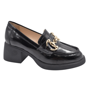 Glossy Patent Leather Gold Hardware Loafer - Quality Leather Product Manufactured By Güncü Ayakkabicilik Tekstil Ve Hali San.tic.ltd.şti. Contact For B2B Orders.