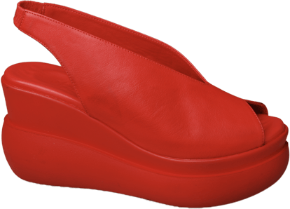 Elegant Red Genuine Leather Platform Sandals - Quality Leather Product Manufactured By Nebi̇ Endi̇can Gi̇yi̇m Sanayi̇ Ve Ti̇caret Ltd. Şti̇.. Contact For B2B Orders.