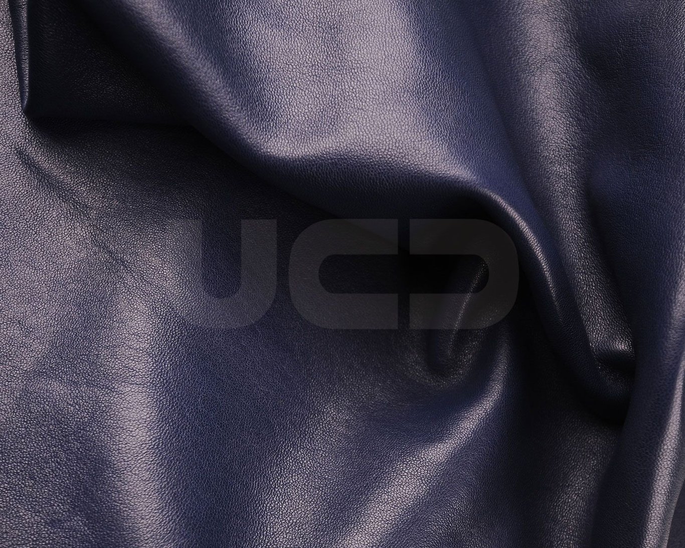 Deep Navy Ovine Leather For Elegant Apparel - Quality Leather Product Manufactured By Ucd Usak Cevahir Deri. Contact For B2B Orders.