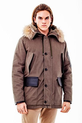 Herren Moderner Lederparka Mit Pelzbesatz - Qualitatives Lederprodukt Hergestellt Von Süed Mod Deri̇ci̇li̇k San Ve Ti̇c Ltd. Şti̇.. Kontakt Für B2B-Bestellungen.