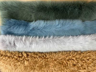 Luxurious Ovine Fur Leather Elevate Winter Style - Quality Leather Product Manufactured By Avova Kürk Deri̇ Sanayi̇ Ve Ti̇caret Li̇mi̇ted Şi̇rketi̇. Contact For B2B Orders.