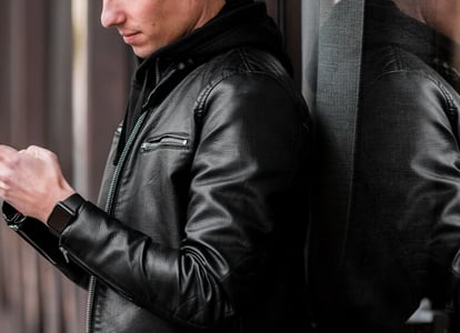 A Complete Guide to Choosing the Right Size for Leather Jackets and Coats