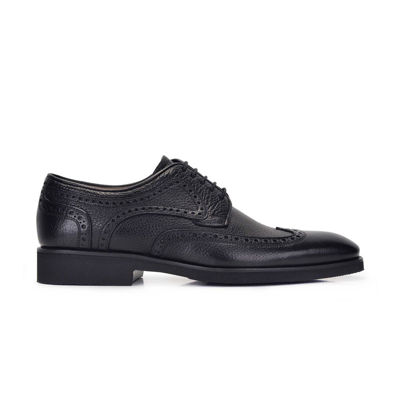 Classic Wingtip Brogue Black Leather Shoes - Quality Leather Product Manufactured By Nevzat Onay Ayakkabi Ve Deri Mam San Tic Ltd Sti. Contact For B2B Orders.