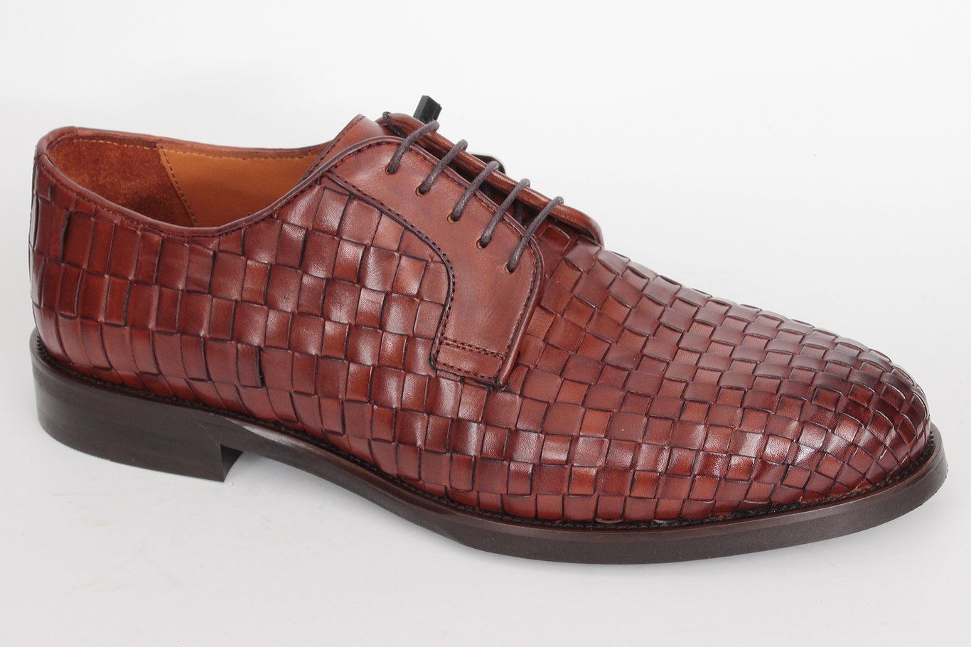 Geflochtenes Leder Derby Elegante Herrenschuhe - Qualitatives Lederprodukt Hergestellt Von Sette Diş Ti̇c. Ltd.şti̇.. Kontakt Für B2B-Bestellungen.