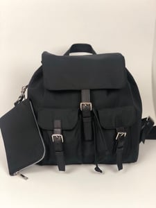 Unisex Modern Buckle Flap Leather Backpack - Quality Leather Product Manufactured By Tnctex Teksti̇l Sanayi̇ İthalat Ve İhracat Li̇mi̇ted Şi̇rketi̇. Contact For B2B Orders.