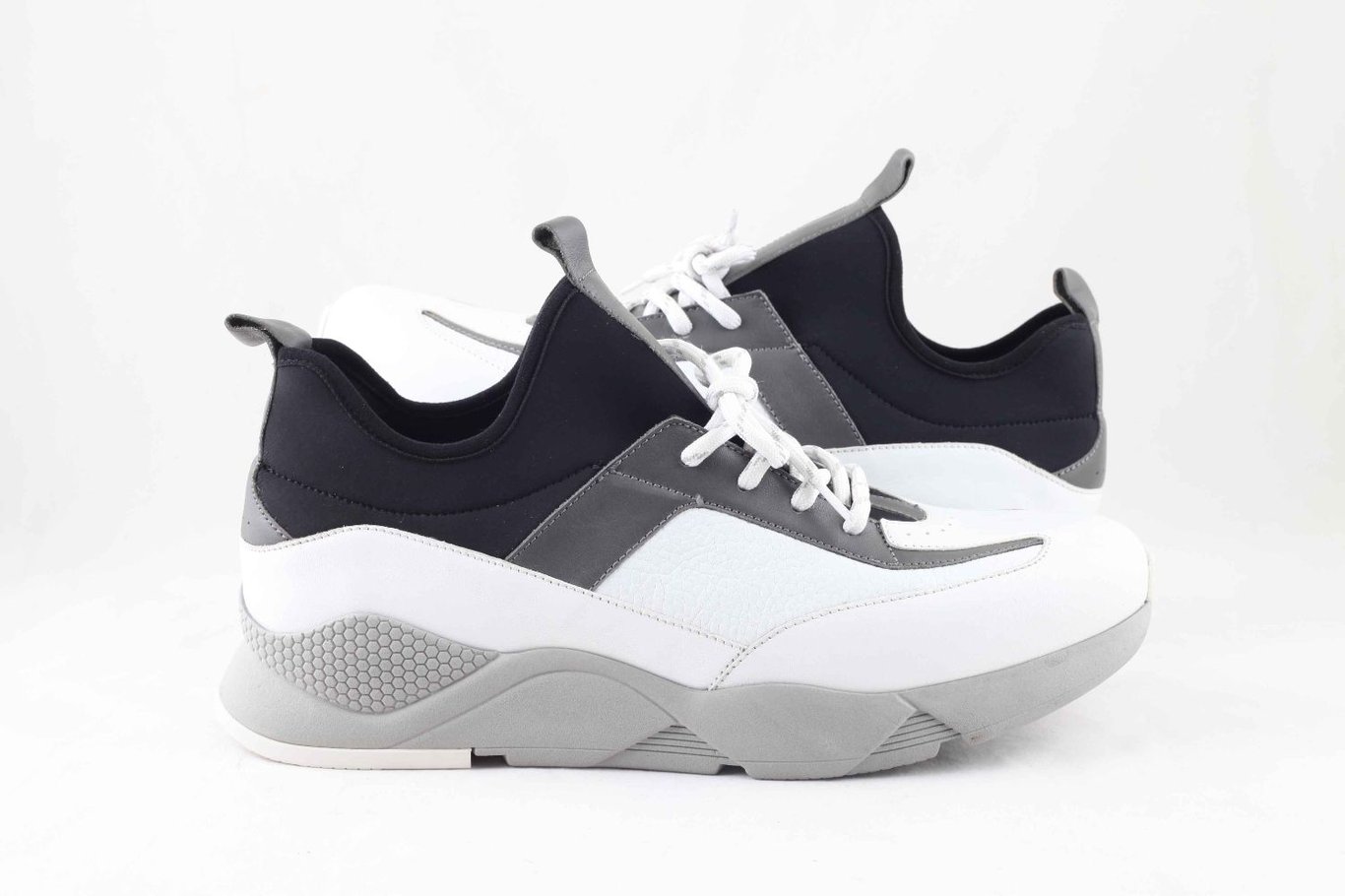 Dynamic Multi Panel Leather Urban Sneakers