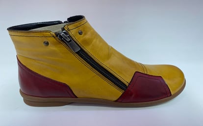 Women's Genuine Leather Stylish Ankle Boot - Quality Leather Product Manufactured By Karyoka Ayakkabi San Ve Diş Ti̇c. A.ş.. Contact For B2B Orders.