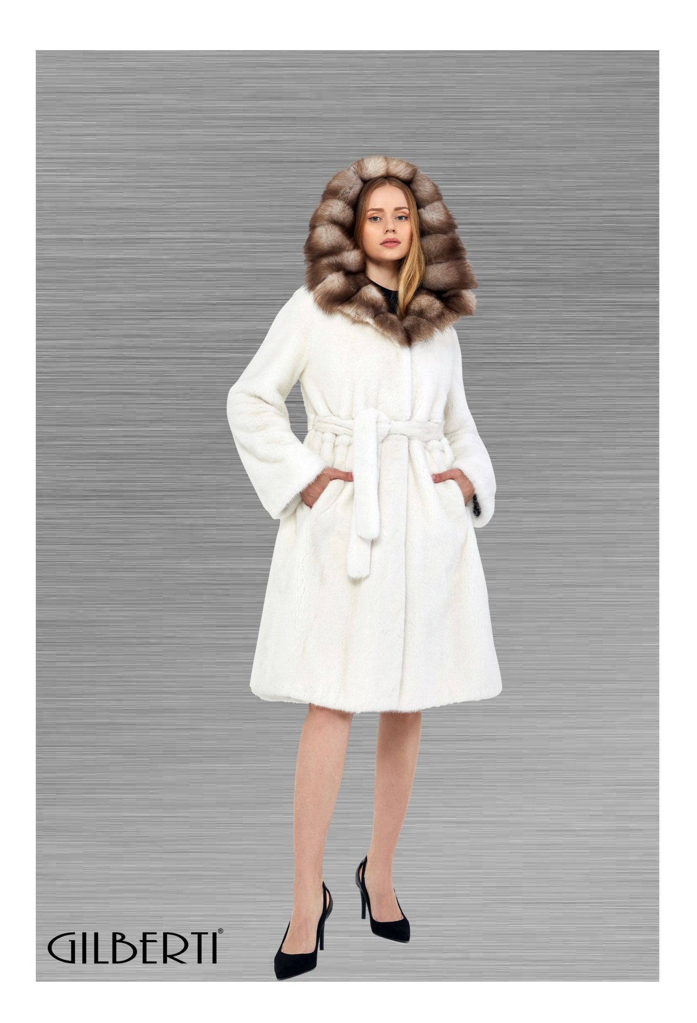 Elegant White Hooded Fur Coat Design - Quality Leather Product Manufactured By F.o.u.r.m.i̇.e. Deri̇ Sanayi̇ Diş Ti̇caret Ltd.şti̇.. Contact For B2B Orders.