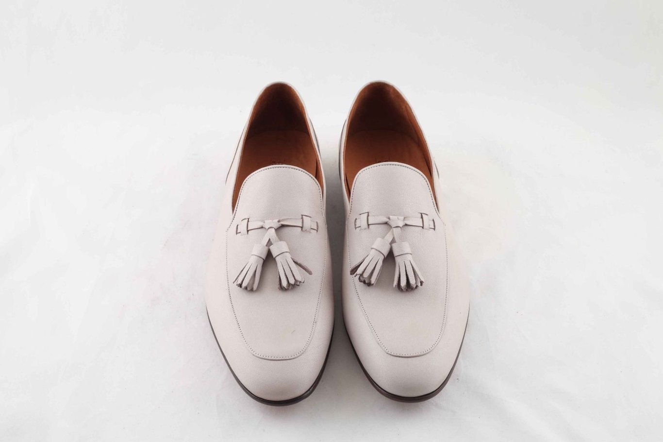 Leather Upper Men  Classical Moccasin - Quality Leather Product Manufactured By Vesba Ayakkabicilik İhr İth Ti̇c San Ltd Şti̇. Contact For B2B Orders.