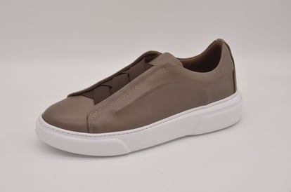 Modern Taupe Leather Slip On Sneakers Design - Quality Leather Product Manufactured By Çetsan Ayakkabı Sanayi Ve Ticaret Limited Şirketi. Contact For B2B Orders.