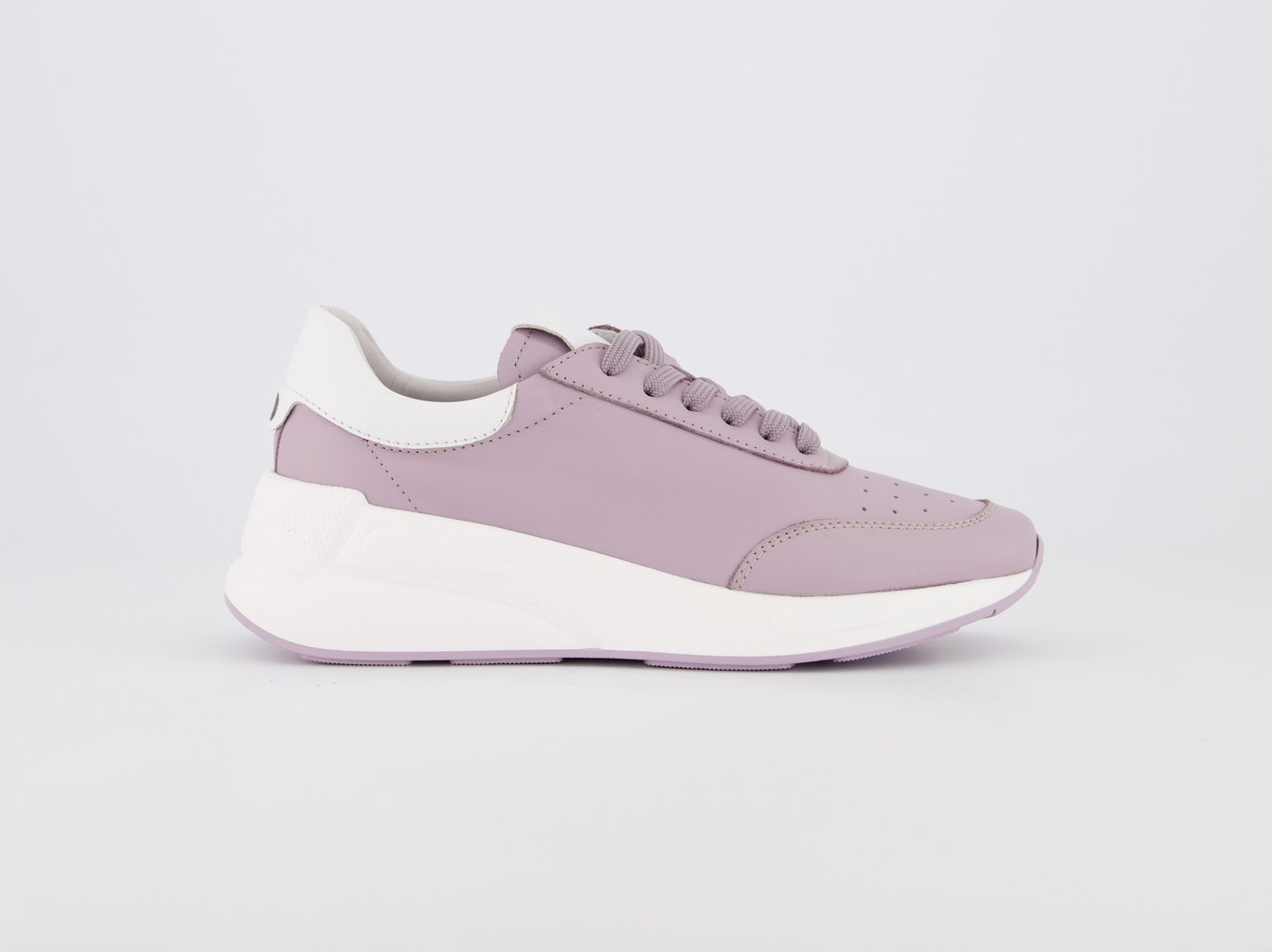 Модные Сиреневые Кожаные Женские Городские Кроссовки - Качественный Кожаный Продукт Производства Makfi̇ne Deri̇ Ürünleri̇ Ve İnşaat Diş Ti̇c. San. Paz. Ltd. Şti̇.. Обращайтесь Для B2B Заказов.