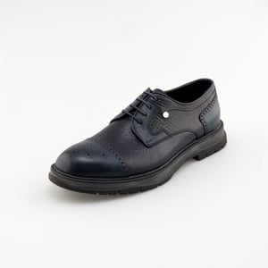 Elegante Marineblaue Brogue Leder Derby - Qualitatives Lederprodukt Hergestellt Von Gokman Ayakkabi Ve Deri̇ Mamulleri̇ İth. İhr. San Ve Ti̇c. Ltd. Şti̇.. Kontakt Für B2B-Bestellungen.