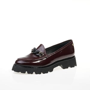 Glossy Burgundy Patent Leather Chunky Loafer - Quality Leather Product Manufactured By Kaya Kardeşler Ayakkabi San. Ti̇c. Ltd. Şti̇.. Contact For B2B Orders.